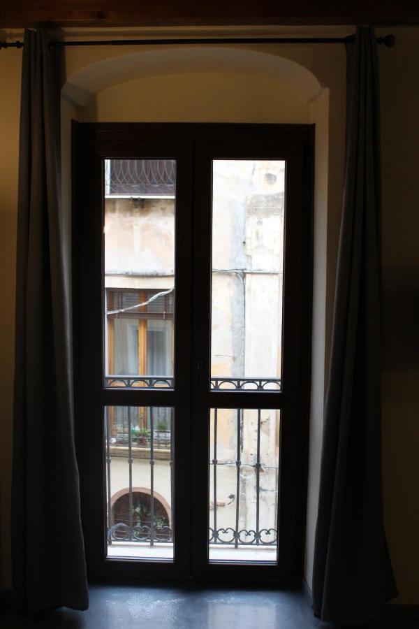 Via Cavour 19, Camere Del Conte Iglesias Exterior foto